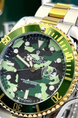 Relógio Rolex Submariner Camuflado misto Verde linha Gold a prova dagua